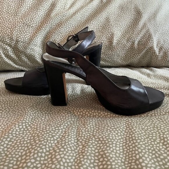 Kenneth Cole Navy Leather Slingback Open Toe Platform Heels with box - Picture 2 of 9